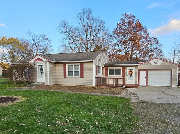 205 N Elm Rd, Webberville, MI 48892