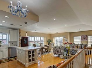 3-24 Endeavor Pl #C, College Pt, NY 11356