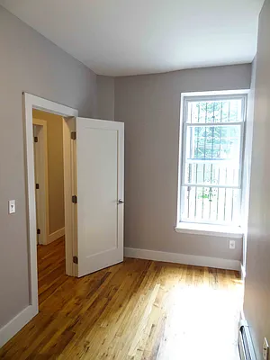 Rented by Urban Pads | media 32