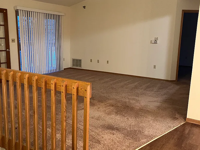 155 W Oak Leaf Dr #6 — Photo 5