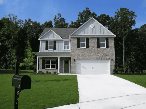 721 Spruce Cir, Calera, AL 35040