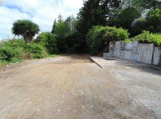 63505 Second St Loop, Coos Bay, OR 97420