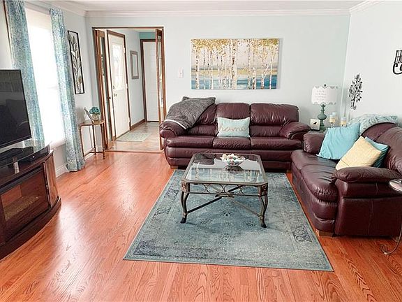 4th image of 6126 Great Dane Dr