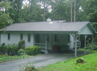 253 Grandfather Farms Rd, Banner Elk, NC 28604