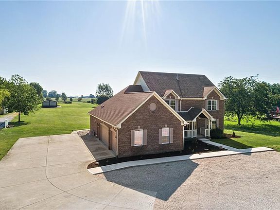 4th image of 9405 N County Road 225 E