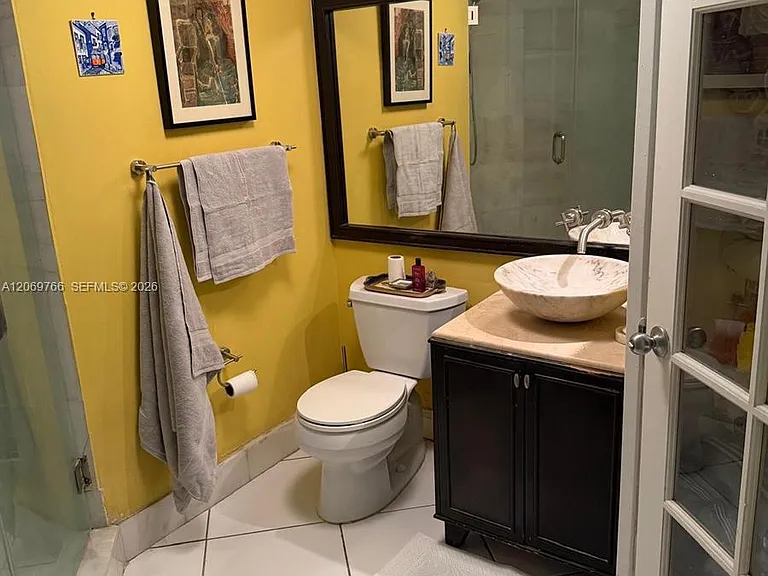 5880 Collins Ave #406 — Photo 15