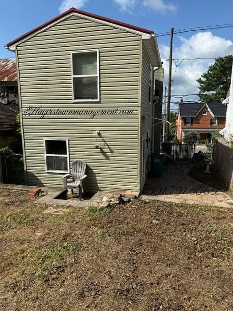 Historic Boonsboro, 2-bedroom, 1.5 Bath — Photo 3