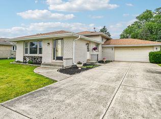 10120 S 78th Ave, Palos Hills, IL 60465