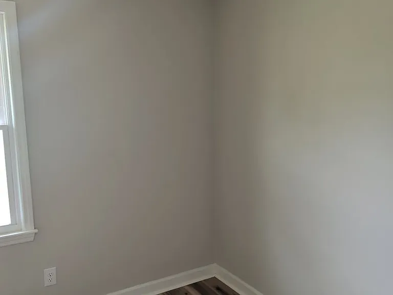 71 W Hester St — Photo 13