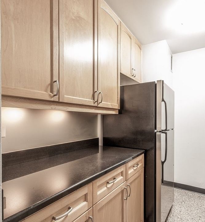 1st image of 201 E 87th St APT 27F