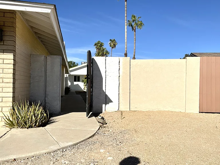 3156 W Monte Cristo Ave — Photo 3
