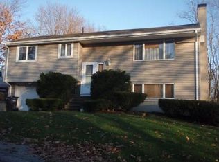 34 Carlisle Rd, Dedham, MA 02026