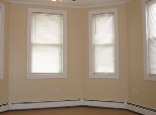 12 Brockton St #1, Providence, RI 02904