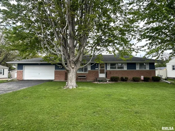 1755 Robertson Ave, Galesburg, IL 61401