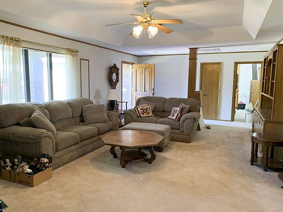 4th image of 506 N 12th Ave