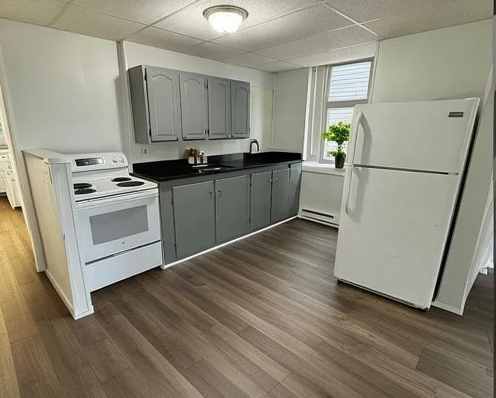 725 Front St #1 — Photo 3