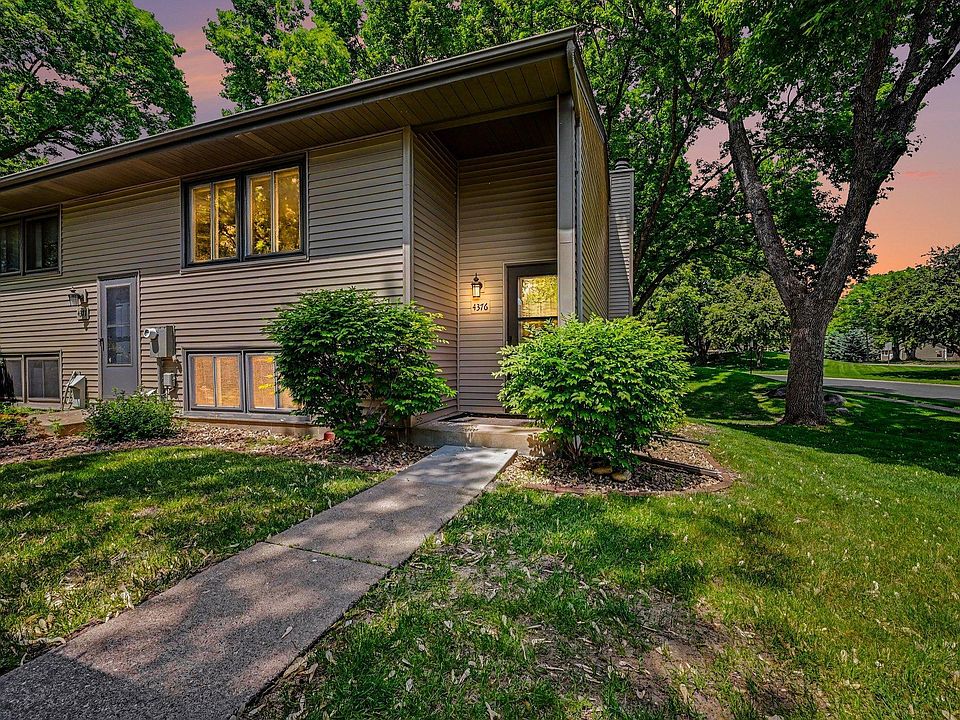 1st image of 4376 Arden View Ct
