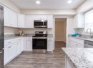 1916 Clayton Ct, Virginia Beach, VA 23464