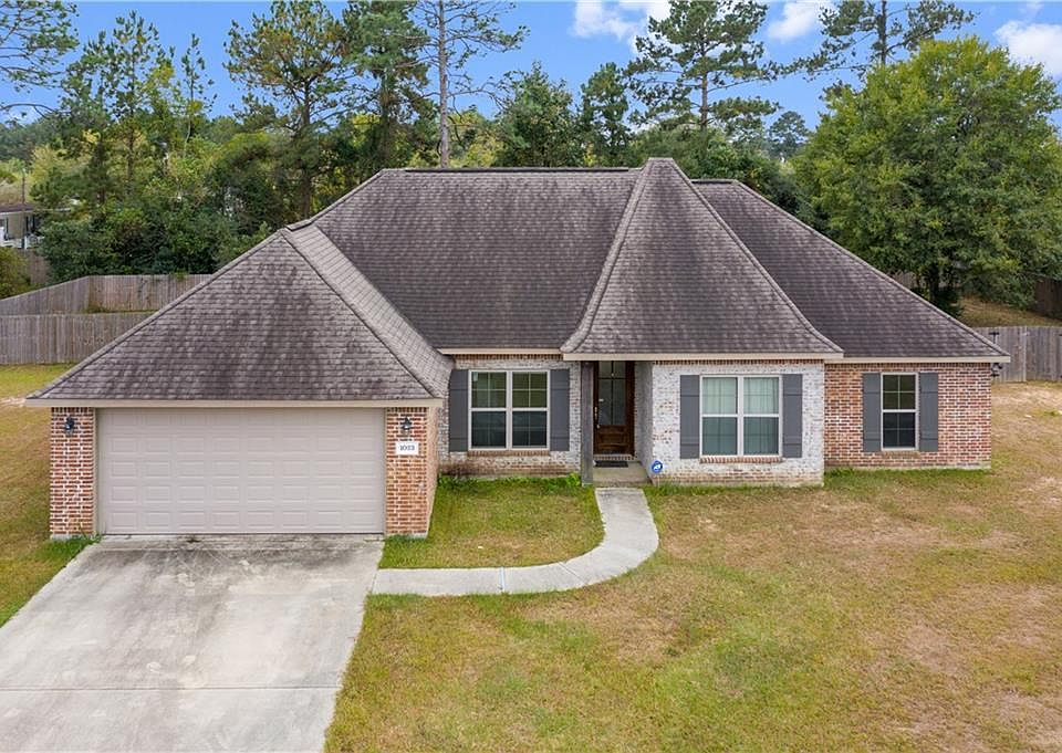 1st image of 1023 New Castle Dr