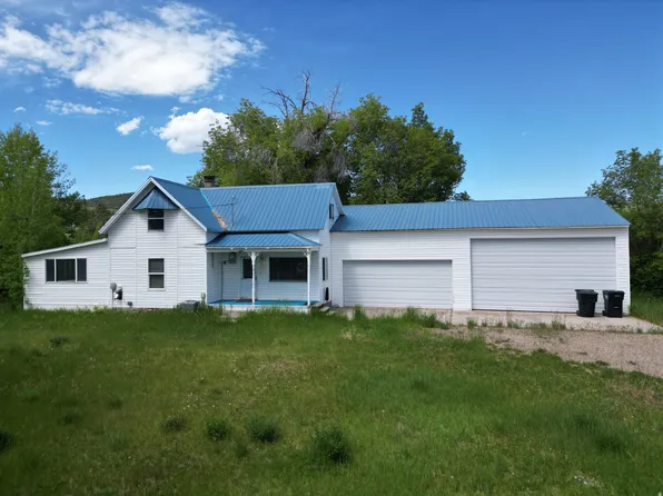 275 N Deer Dr, Saint Charles, ID 83272