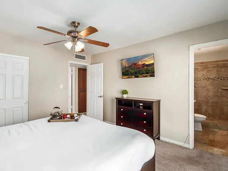 8208 E Weldon Ave — Photo 12