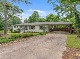 2228 Jacobs Rd, Vestavia, AL 35216