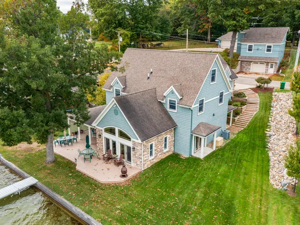 68231 Edgewater Beach Rd, White Pigeon, MI 49099