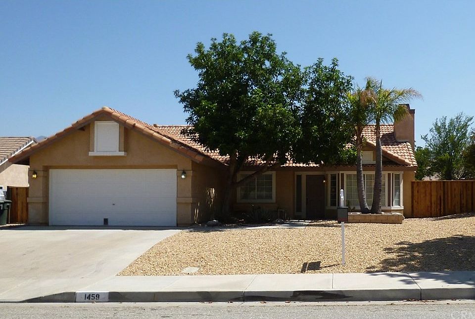 1st image of 1459 E Beringer Dr
