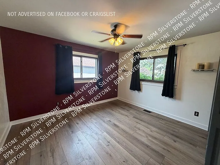 25965 Rose St — Photo 6