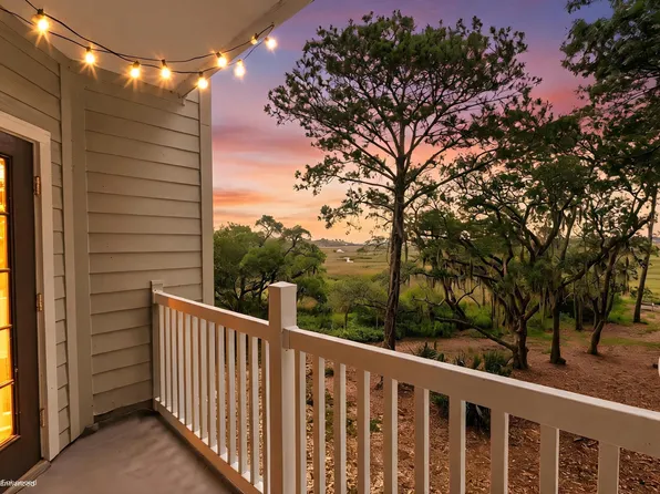 700 Daniel Ellis Dr APT 7206, Charleston, SC 29412