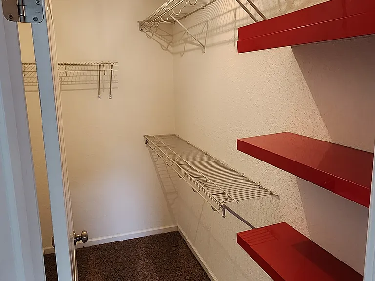 125 Bay Leaf Dr — Photo 16