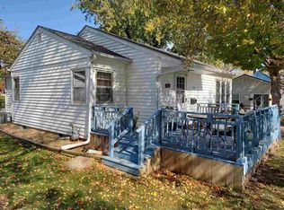 1115 W 7th St, Cedar Falls, IA 50613