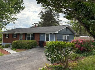 5102 Sugar Loaf Mountain Rd, Roanoke, VA 24018