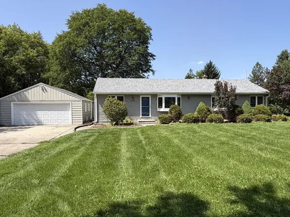 7315 S 48th STREET, Franklin, WI 53132
