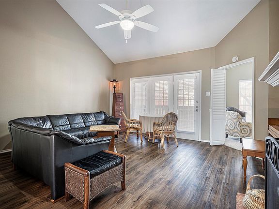 3rd image of 12660 Hillcrest Rd APT 3202