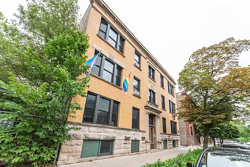 1513 W Winnemac Ave #3E Photo 1