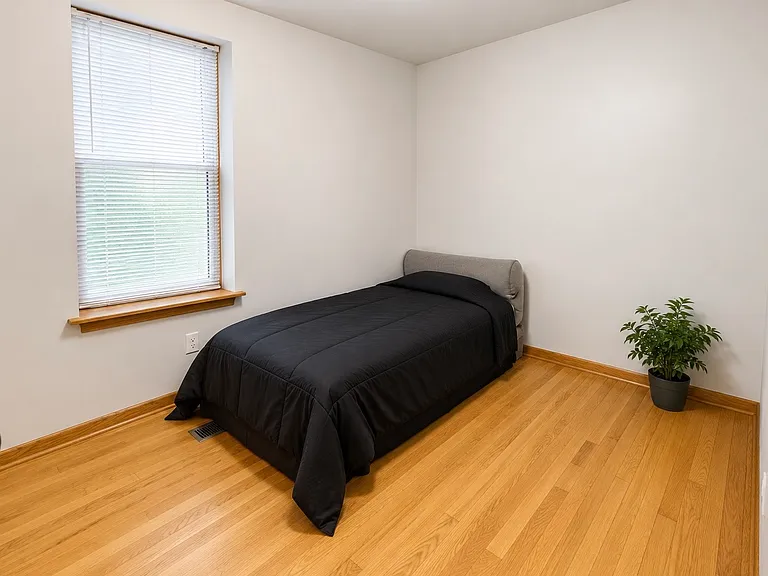 3217 S May St #1 — Photo 7