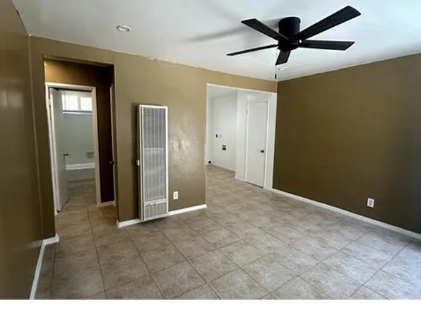 1025 Myrtle Ave APT 2, Long Beach, CA 90813