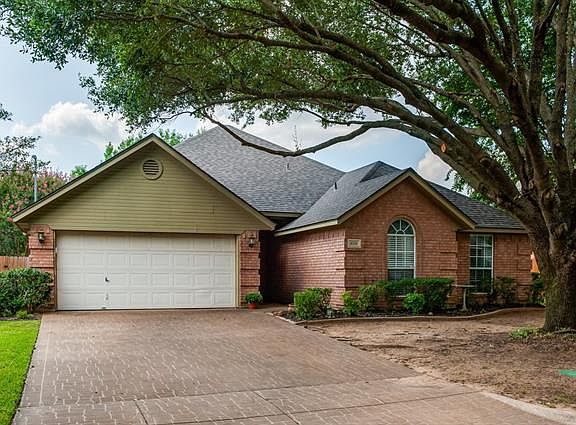 2nd image of 6210 Kingswood Dr