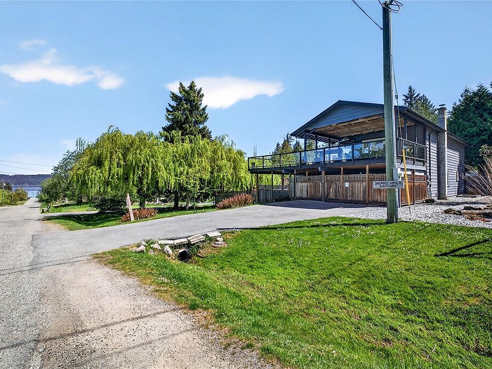 1st image of 215 Maliview Dr