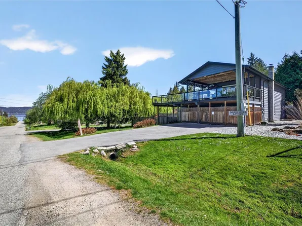215 Maliview Dr, Saltspring Island, BC V8K 1B7