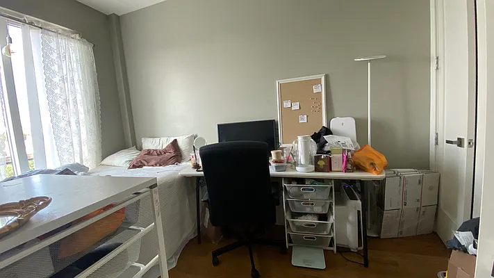 Rented by Nooklyn NYC LLC | media 8