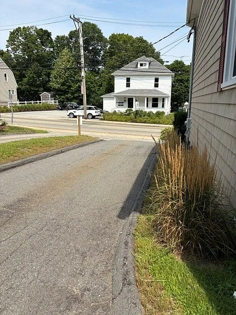 1 bed, 700 sqft, $2,500 — Photo 3