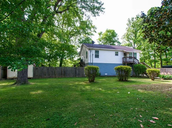 1132 Lakeside Dr, Ashland City, TN 37015