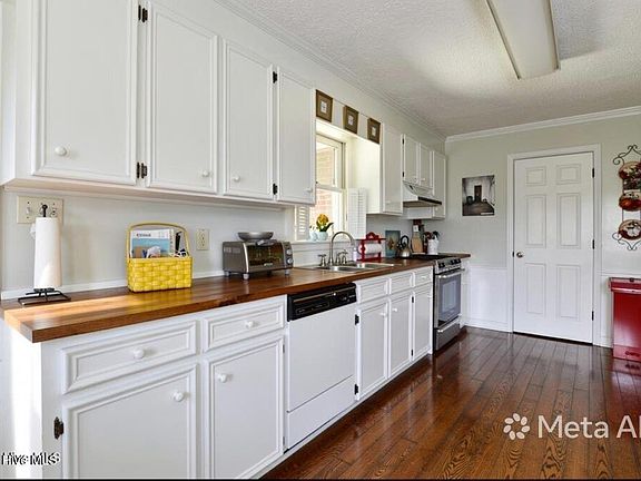 5th image of 3701 Cornwallis Road