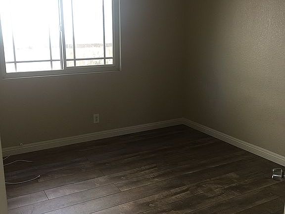 3rd image of 11451 Lime Orchard Ln
