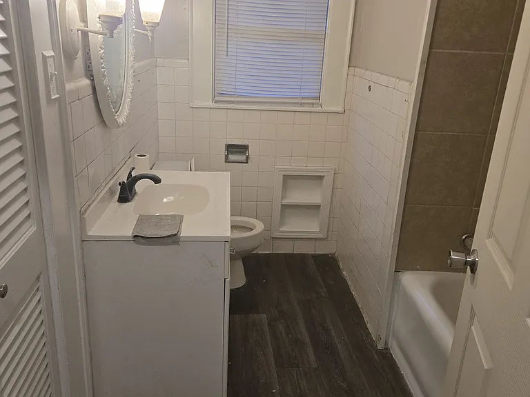 2900 Gorman Ave — Photo 12