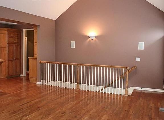 5th image of 12437 Long St