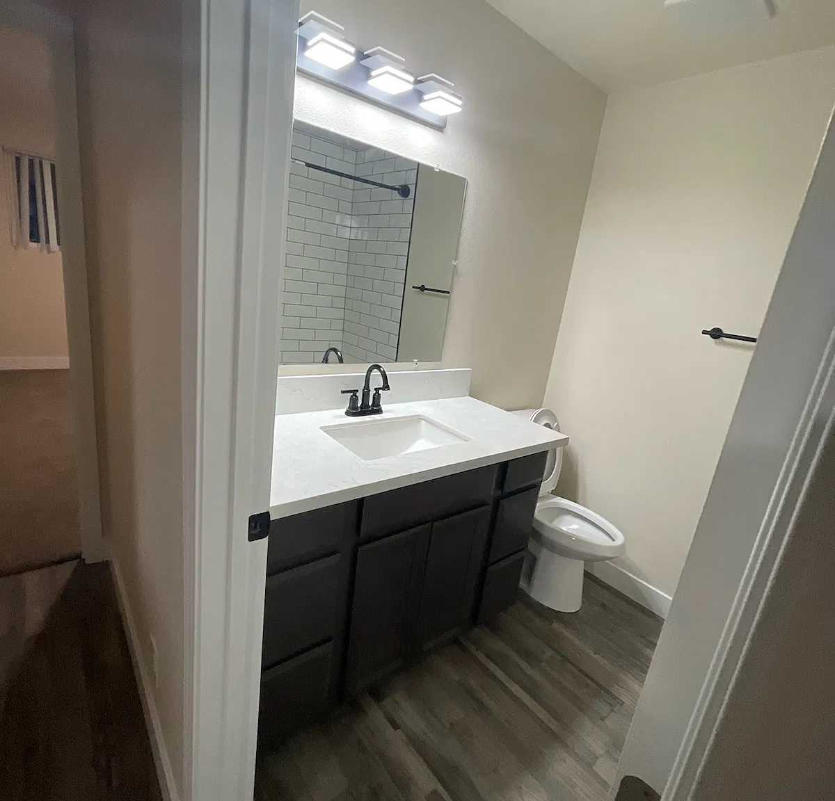 2 bed, 850 sqft, $1,650 — Photo 3
