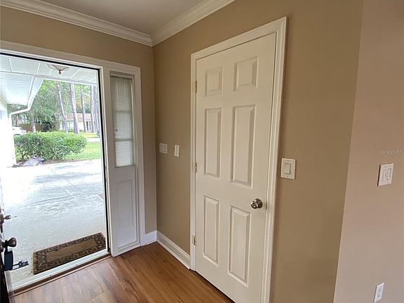 5th image of 6025 NW 113th Pl